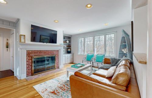 West Yarmouth House | Cape Bliss