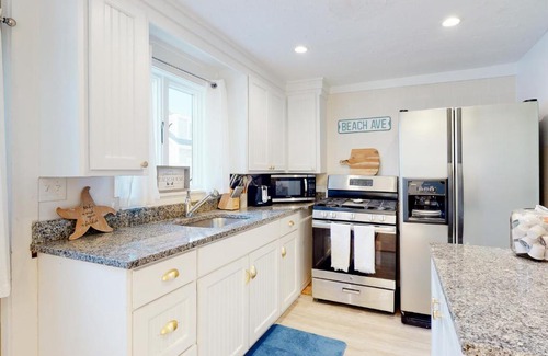Falmouth House | Cape Cod Charmer