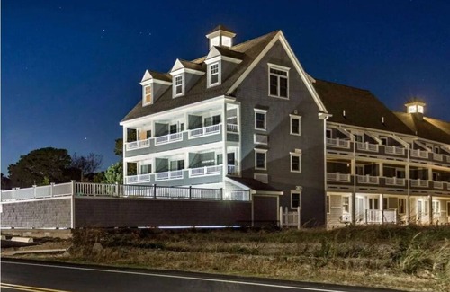 Dennis Port Condo | Cape Cod Condo 2 balconies. Heated Pool next to Ocean. Private Beach