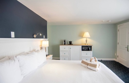 Provincetown Hotel | Cape Colony Inn