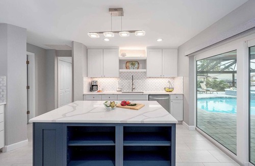 Pelican House | Cape Coral Beauty 4 BR/3BA - Boater's Paradise w/Sunset Dreams! (Boat Available)