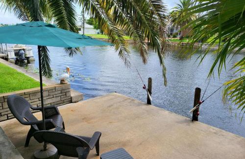 Fort Myers House | Cape Coral, Pool Home, On Fresh Water Canal, Fishing, Free Wi-fi & Game Room
