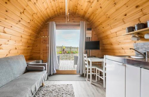 St Just Apartment | Cape Cornwall Pod with vast sea views