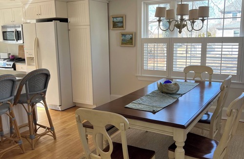 North Falmouth House | Cape cottage in Megansett village with walk to beach.