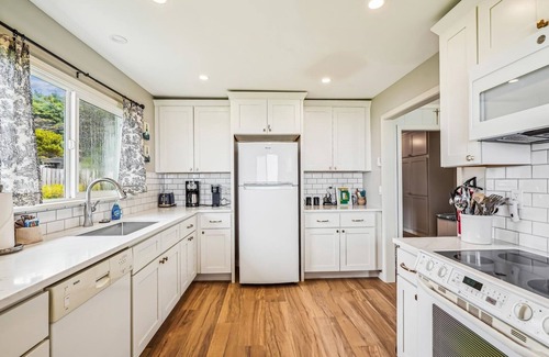 Arch Cape House | Cape Escape - New Oceanfront Listing! - Beachcomber Vacation Homes