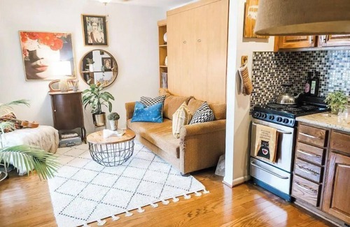 Wilmington Historic District Condo | Cape Fear’s Original 1908 Historic Getaway