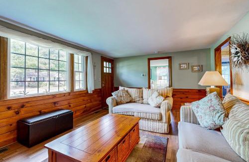 Bass River House | Cape Getaway