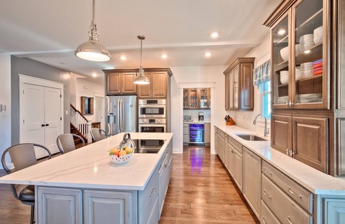 West Cape May House | Cape May 5 Bed, 4 Bath Accommodates 14 in Spacious Entertainment House