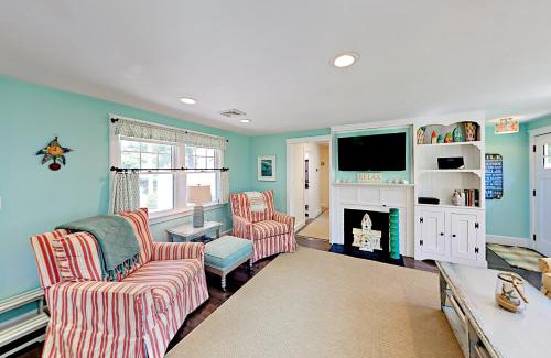 Centerville House | Cape River Retreat