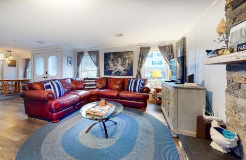 West Yarmouth House | Cape Shell Oasis