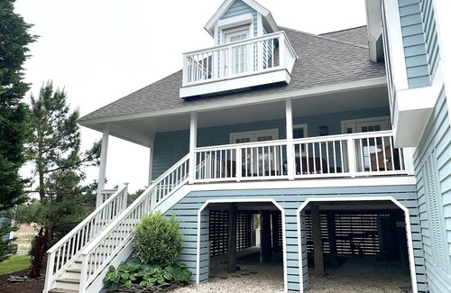 Lewes House | Cape Shores: Lewes Bay beach, pool, fishing pier, tennis/pickleball courts