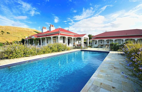 Waimarama House | Cape South Estate - idyllic character property in rural setting close to beaches