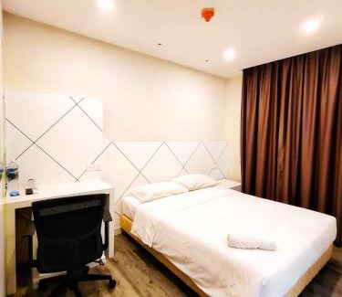 Kampung Air Hotel | CAPITAL EXPRESS