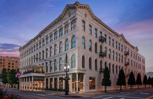 Downtown Little Rock Hotel | Capital Hotel