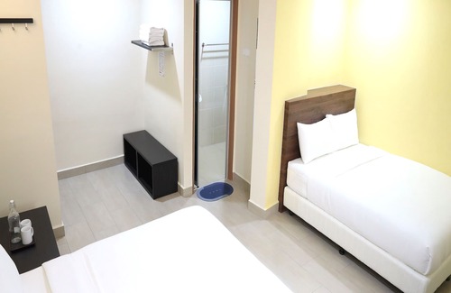 Downtown George Town Hotel | Capital O 90897 Island City Hotel