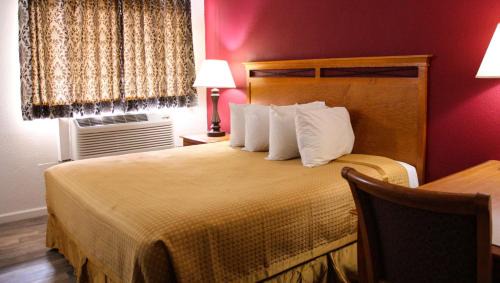 Ontario Hotel | Capital O Budget Inn Ontario I-84
