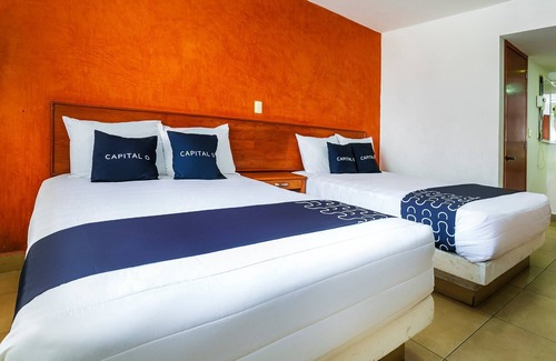 Centro Hotel | Capital O Continental ii, Uruapan