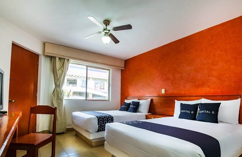 Centro Hotel | Capital O Continental ii, Uruapan