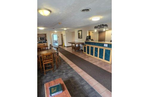 Purdum Hotel | Capital O Roadside Inn Thedford NE 2