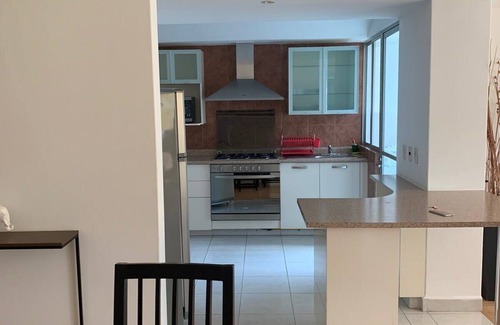 El Yaqui Condo | Capitalia - Bright w/Gym Fast Wi-Fi