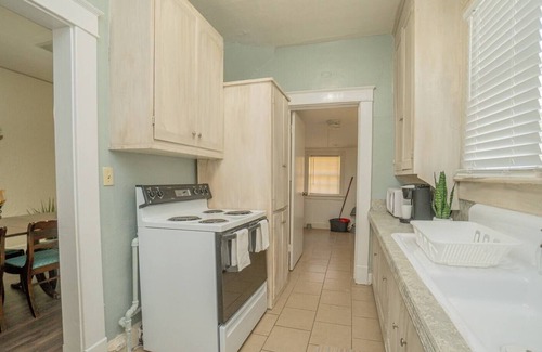 Montgomery House | Capitol Heights Hidden Gem, Close to Downtown