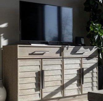 Traverse City House | Capri 209 in the Heart of Downtown Traverse City
