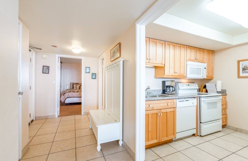 North Pacific Beach Condo | Capri by the Sea by All Seasons Resort Lodging
