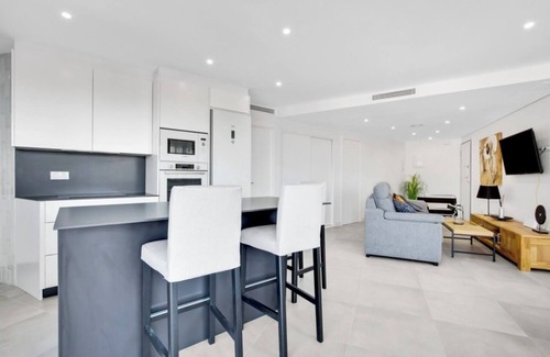 Torremolinos City Centre Apartment | Capricho en las 3 Torres