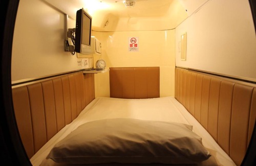 Hiroshima City Centre Hotel | Capsule and Sauna New Japan EX (Male Only)