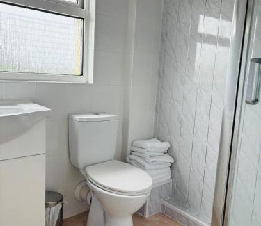 Littlestone-on-Sea Hotel | Captain Howey Hotel