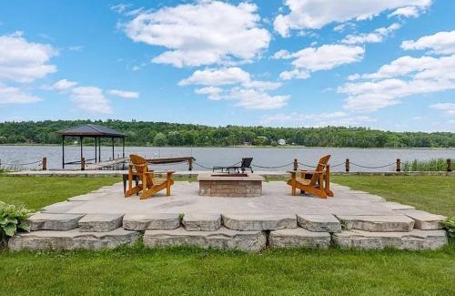 Mallorytown House | Captain JaC's Hideaway