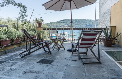 Portovenere House | Captain's House, Marine Lands