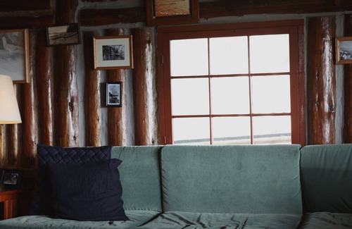 Coupeville Hotel | Captain Whidbey