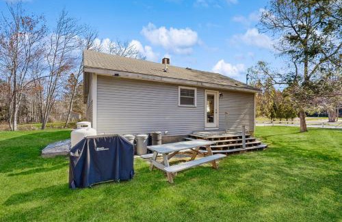 Boothbay Harbor House | Captains Cottage on Atlantic