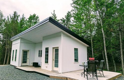 Lamoine House | Captains Quarters by the Beach