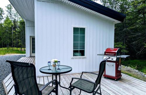 Lamoine House | Captains Quarters by the Beach