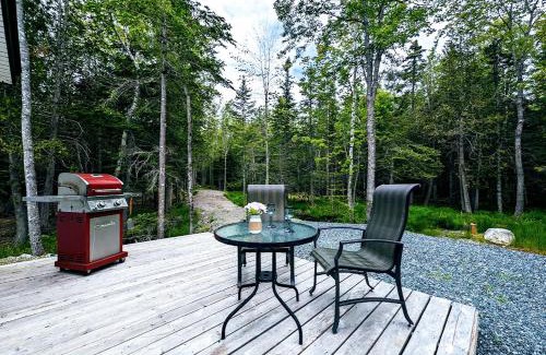 Lamoine House | Captains Quarters by the Beach