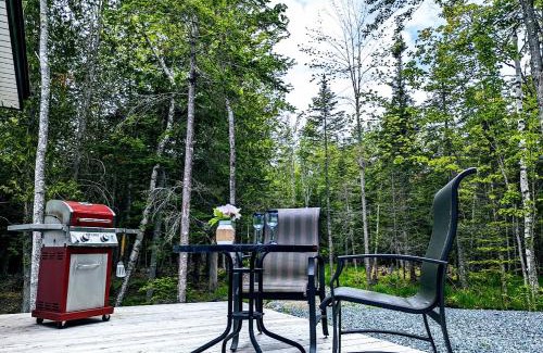 Lamoine House | Captains Quarters by the Beach