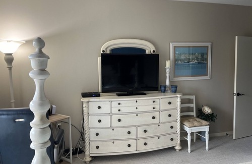 Palmetto Dunes Condo | Captains Quarters w/a Shelter Cove Marina view, 10% discount for weekly rentals