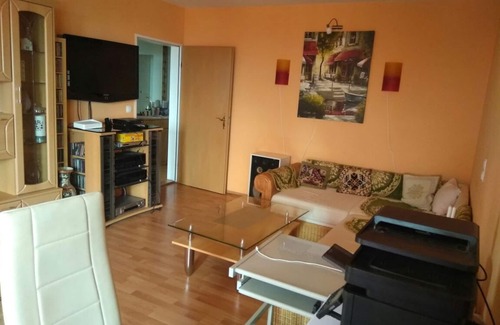 Hochheide Apartment | Captains “your temporary home”