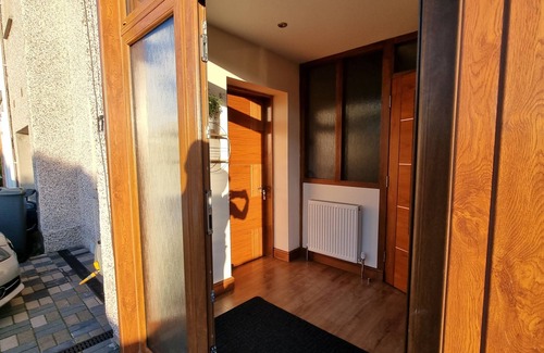 Duddingston Apartment | Captivating 1-Bed Apartment in Edinburgh