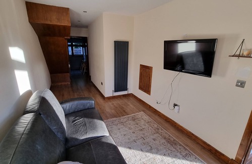 Duddingston Apartment | Captivating 1-Bed Apartment in Edinburgh