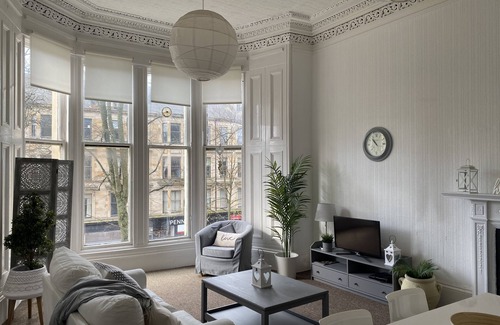 North West Apartment | Captivating apartment in glasgow westend, uk