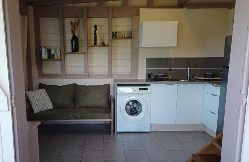 Bas Vent House | Caraïbes Cottages Le Jasmin vue mer a 500m de la plage