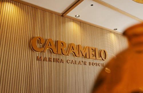 Cala'n Bosch Hotel | Caramelo Marina Calan Bosch - Adults Only