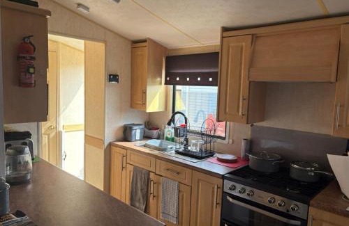 Laugharne Resort | Caravan AH26