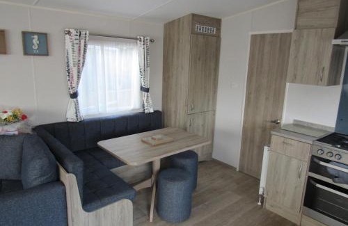 Dawlish Warren Other | Caravan at Family Park WiFi, Parking