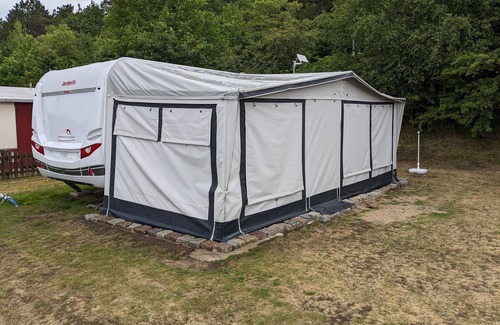 Midlum House | Caravan for 5 guests with 30m² in Wurster North Sea coast (188584)