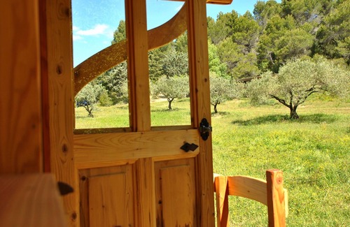 Aups Ski Chalet | Caravan in Provence near Verdon, Lake St Croix