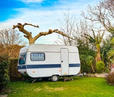Urrugne Bed & Breakfast | Caravane Chic et Vintage